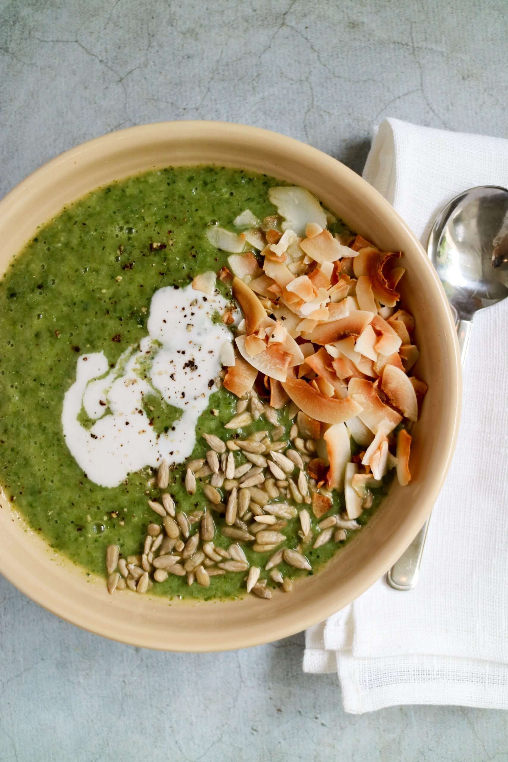 Broccoli and 'Cheese' Soup