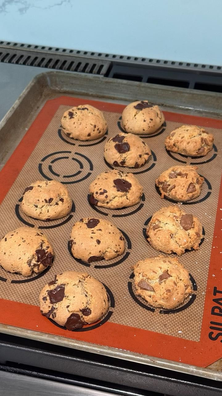 Gluten-Free Chocolate Chip Cookies (with Collagen)